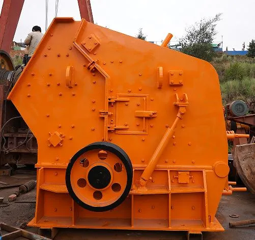 Frantumatore a urto di pietra di alta qualità utilizzato PF1315 con la buona condizione per l'estrazione mineraria/costruzione/metallurgia/cemento