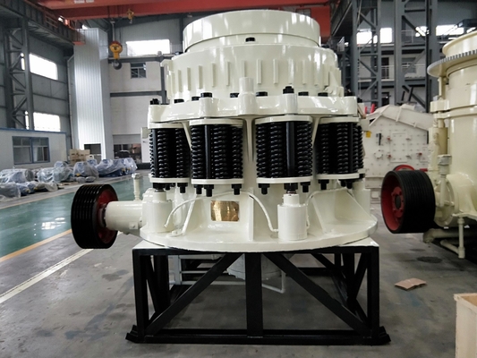 Macchina frantoio a cono 235mm Symons 5.5 220Kw per lavorazione detriti da demolizione
